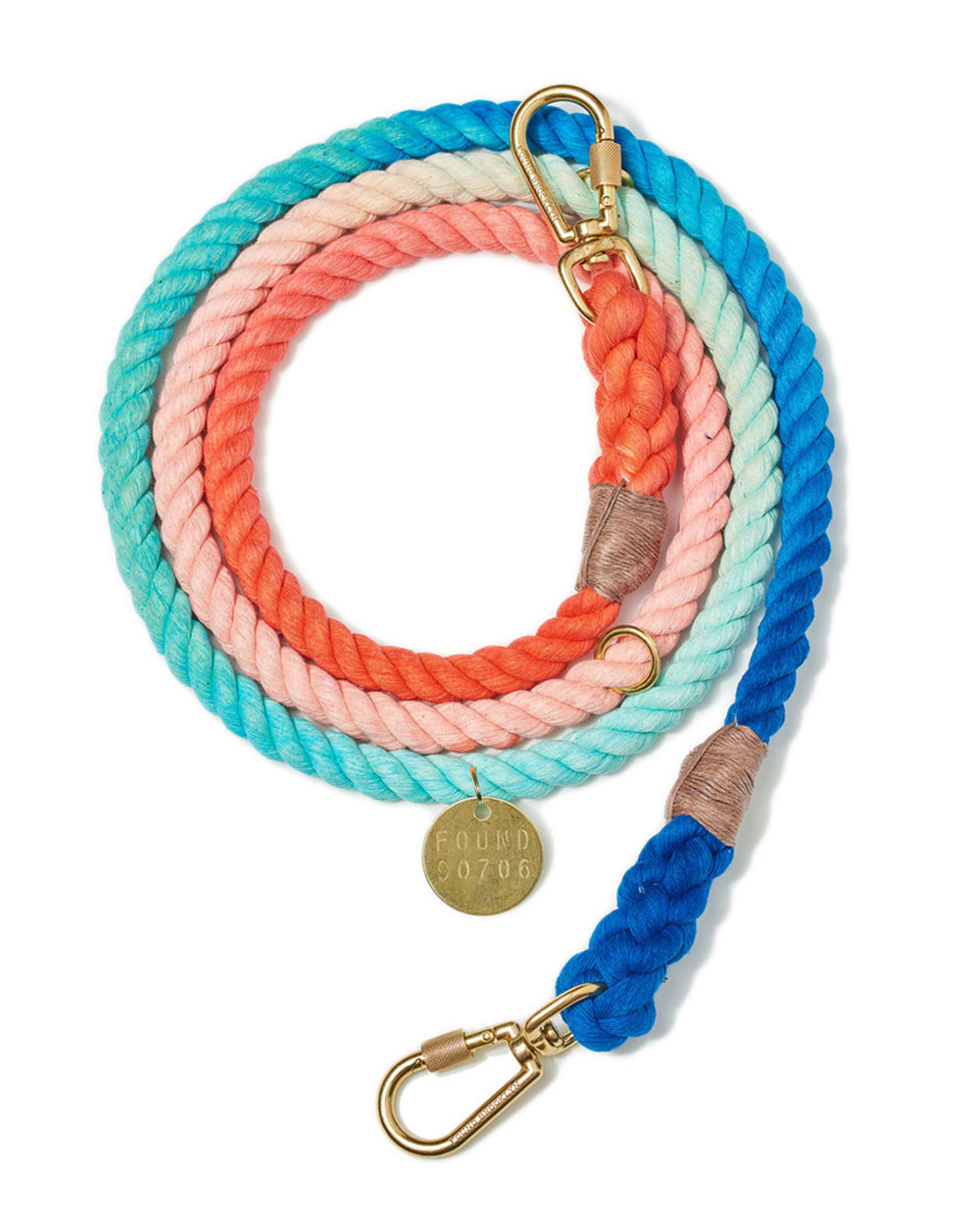 Beautiful cotton ombre-style leash.